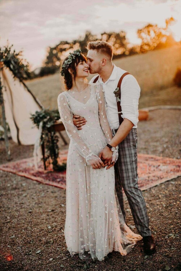 Suknia ślubna w stylu boho inspirowana suknią Barcelona 24