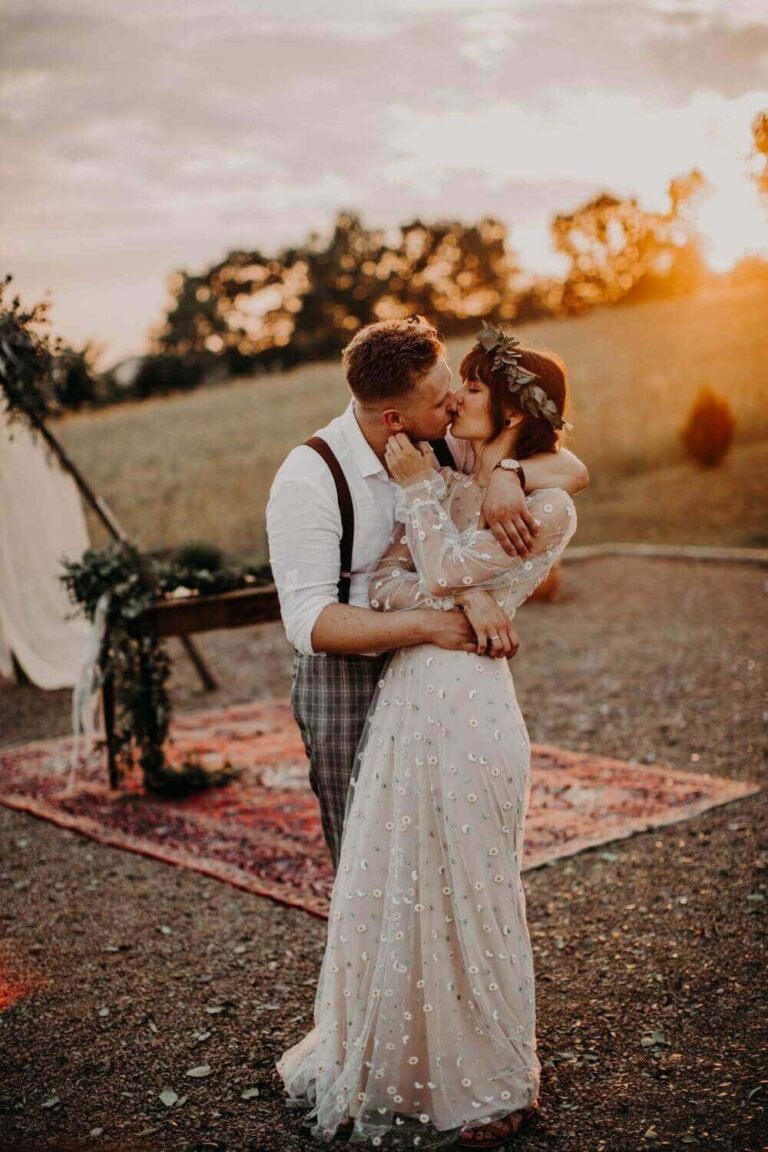 Suknia ślubna w stylu boho inspirowana suknią Barcelona 24