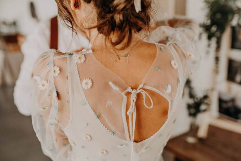 Suknia ślubna w stylu boho inspirowana suknią Barcelona 24