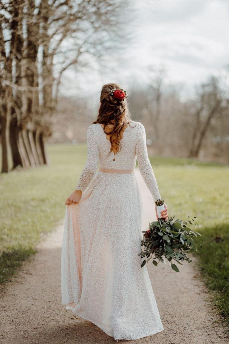 Suknia ślubna w stylu boho Porto 36.