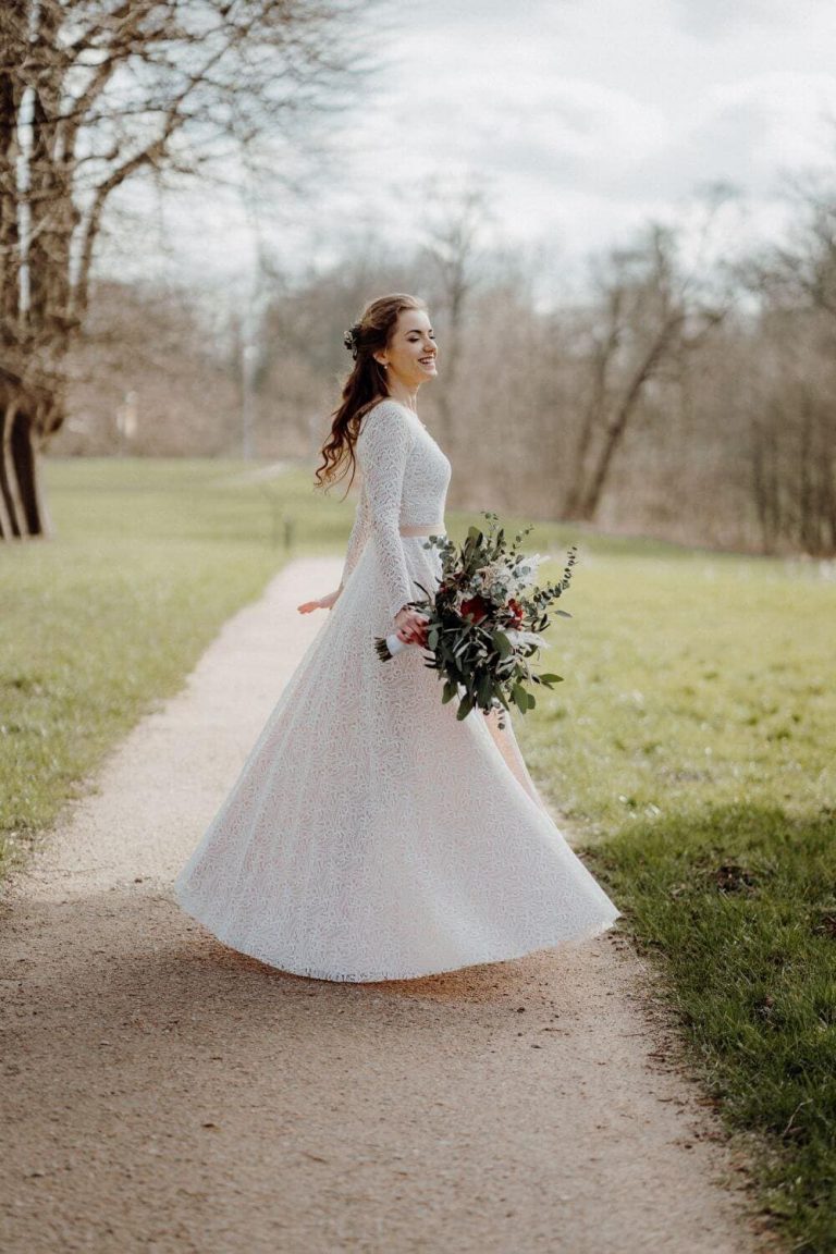 Suknia ślubna w stylu boho Porto 36.