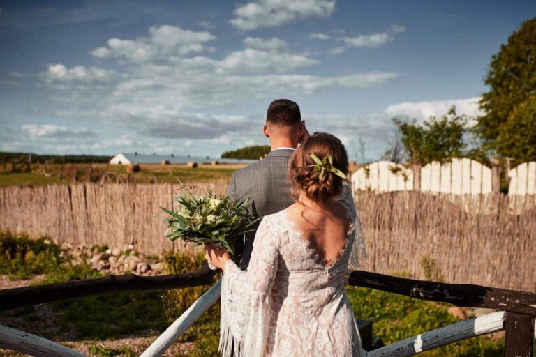 Suknia ślubna w stylu boho Porto 44.