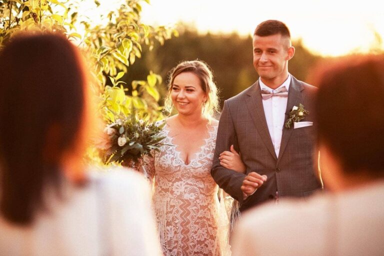 Suknia ślubna w stylu boho Porto 44.