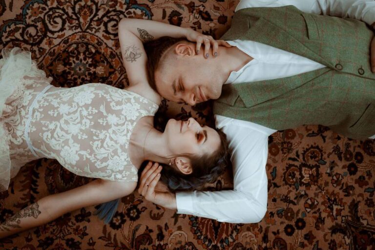 Suknia ślubna w stylu boho Barcelona 9.