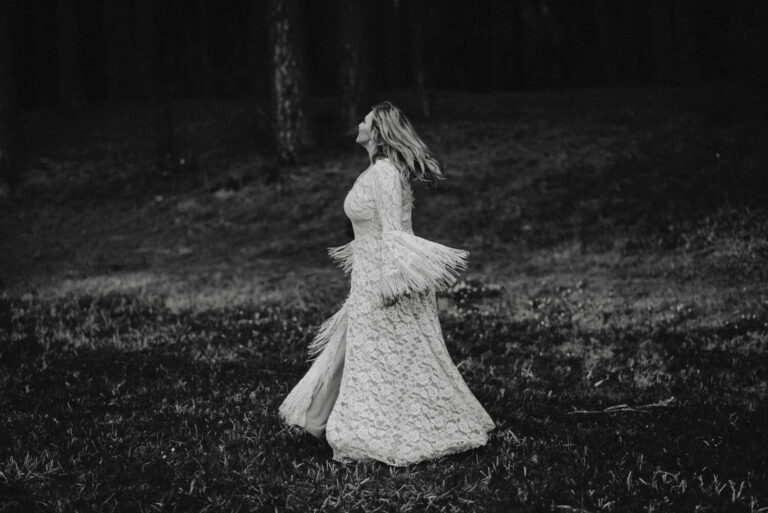 Suknia ślubna w stylu boho Porto 44.