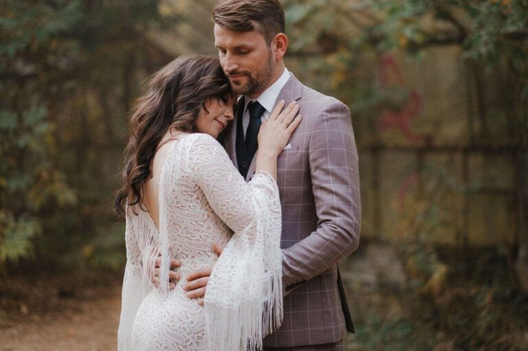 Suknia ślubna w stylu boho Porto 46.