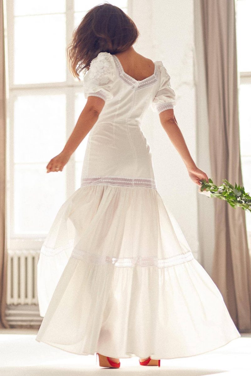 Bawełniana suknia ślubna eko z bufiastymi rękawami