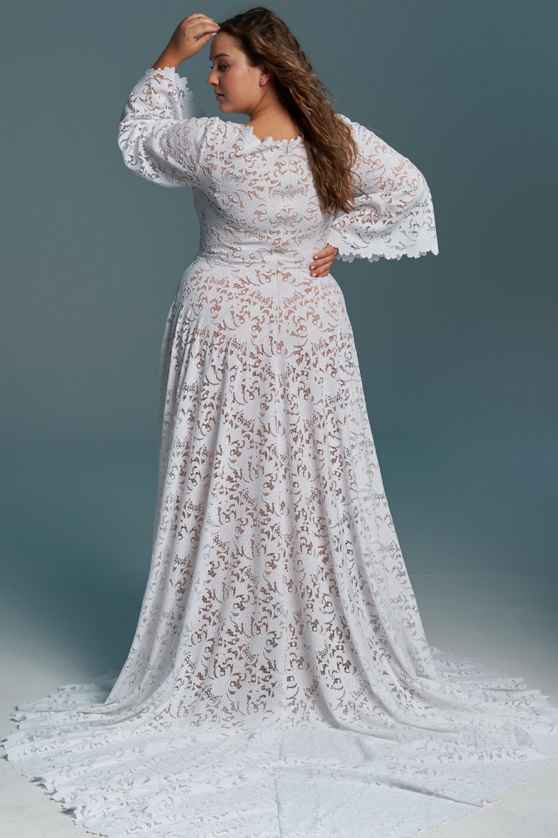 Muzułmańska, zabudowana suknia ślubna