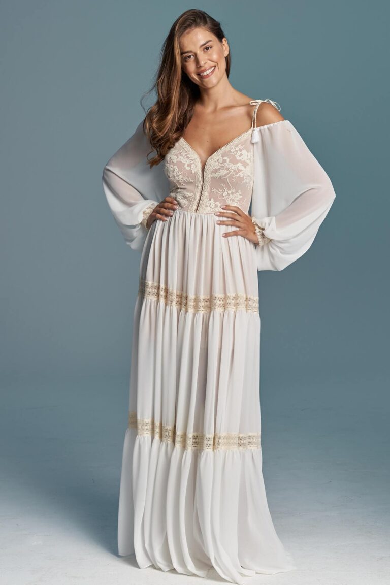 Suknia ślubna pięknie eksponująca ramiona