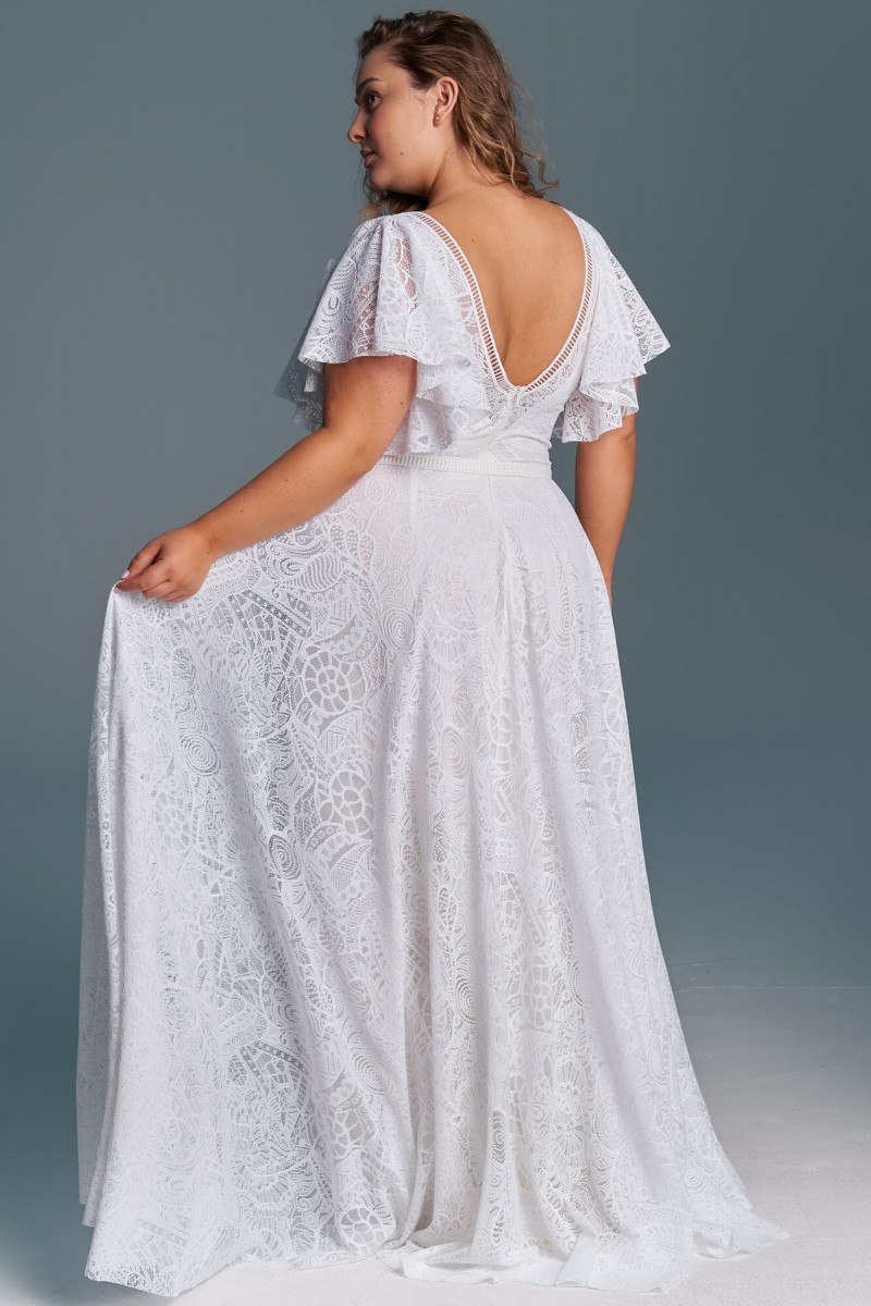 Suknia ślubna w odcieniu ciepłej bieli