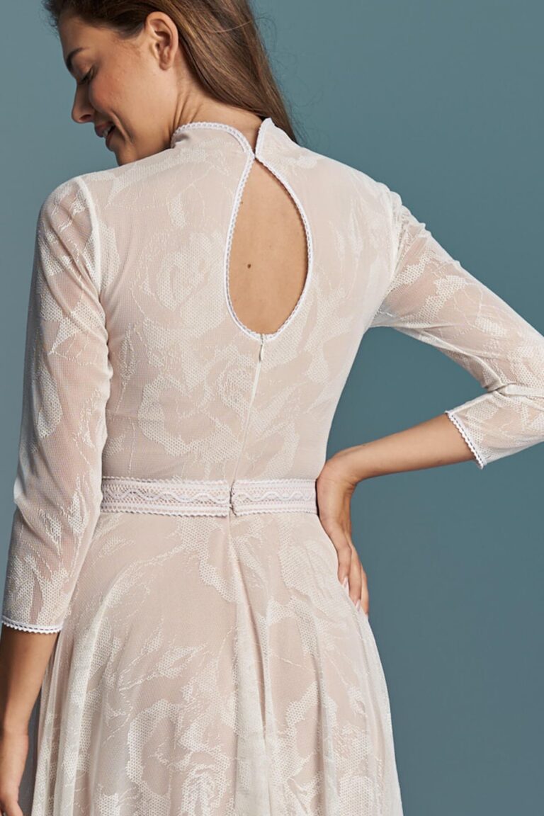 Suknia ślubna wiktoriańska