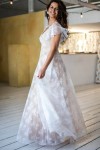 Ultraromantyczna suknia ślubna na sielski ślub Paris 2