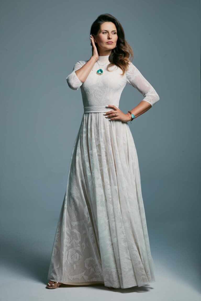 Suknia ślubna wiktoriańska