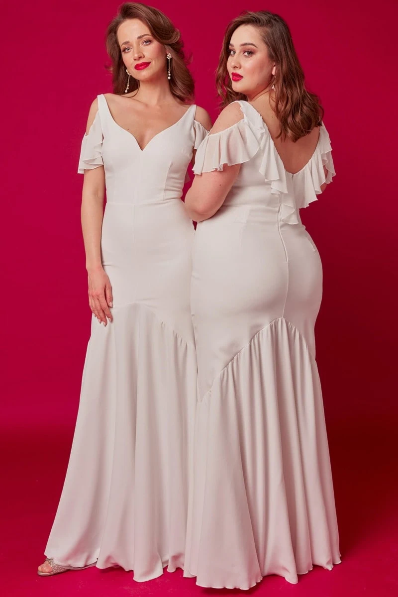 Gładka suknia ślubna plus size Odessa 4
