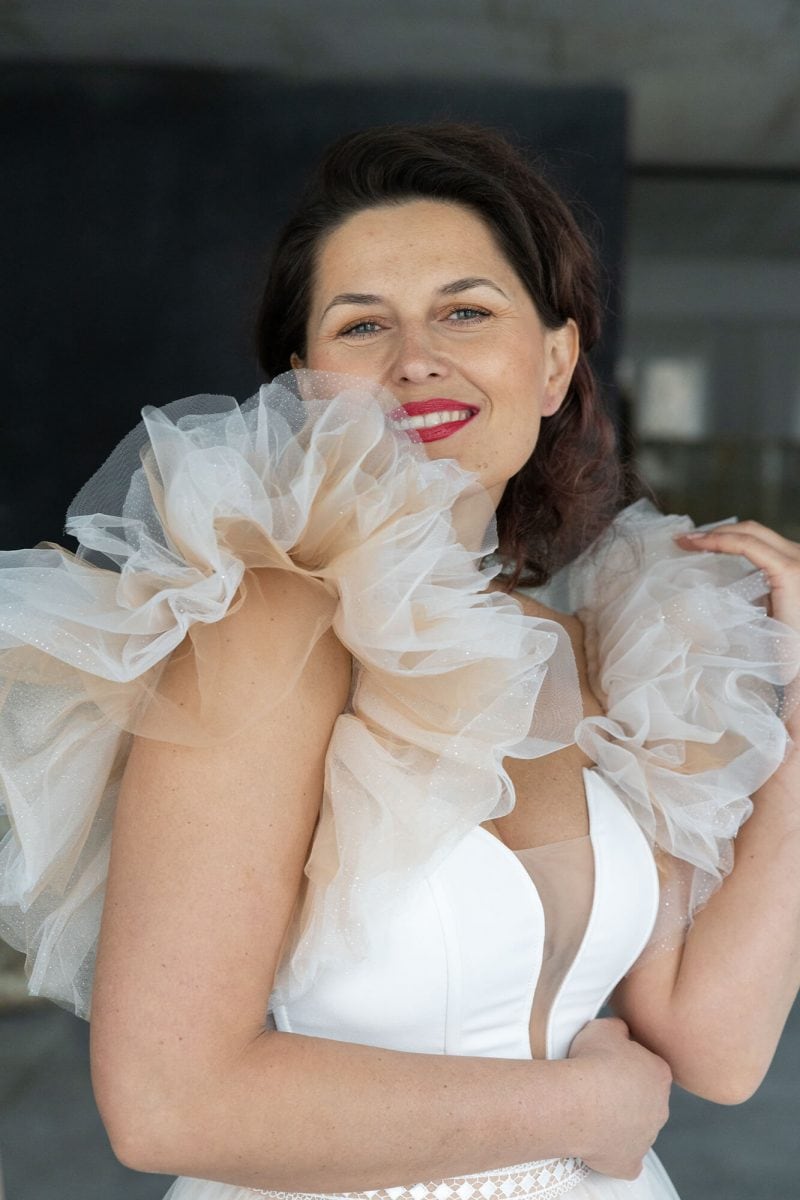 Tiulowa suknia ślubna z gorsetem Cannes 5